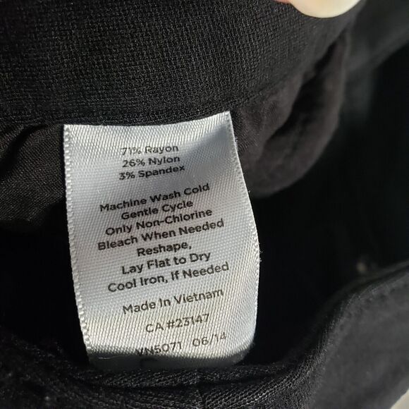 Talbots Womens Pant Sz 6 Black Cropped Mid Rise Stretch Knit Pockets Rayon Blend - Picture 9 of 9